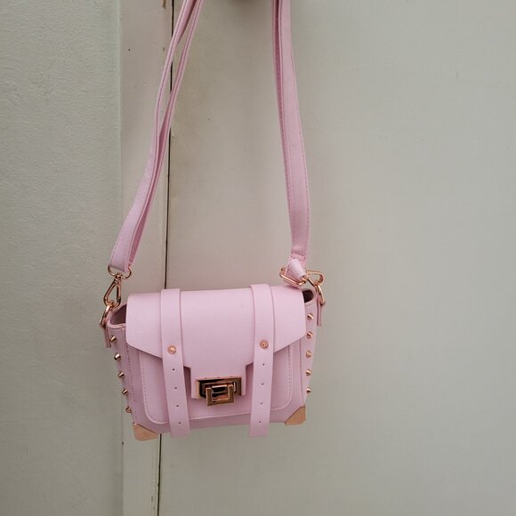 Purse - Picture 3 of 5